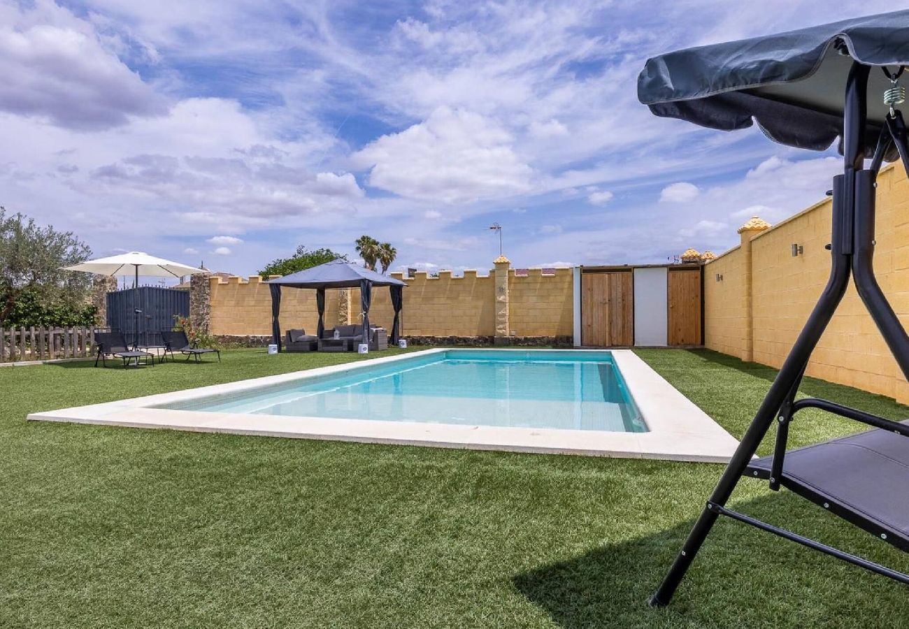 Casa en Sevilla - Santa Teresa