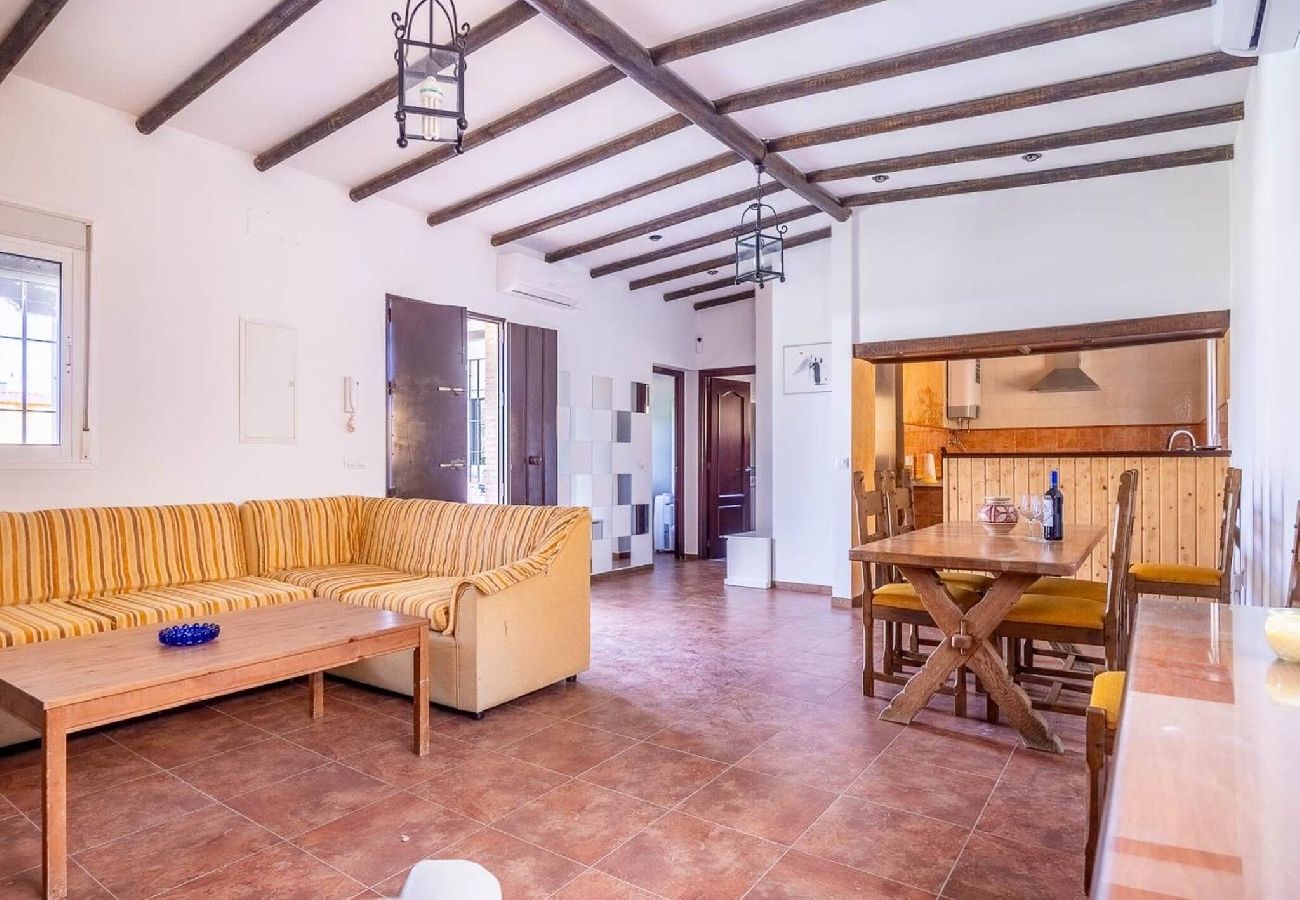 Casa en Sevilla - Santa Teresa