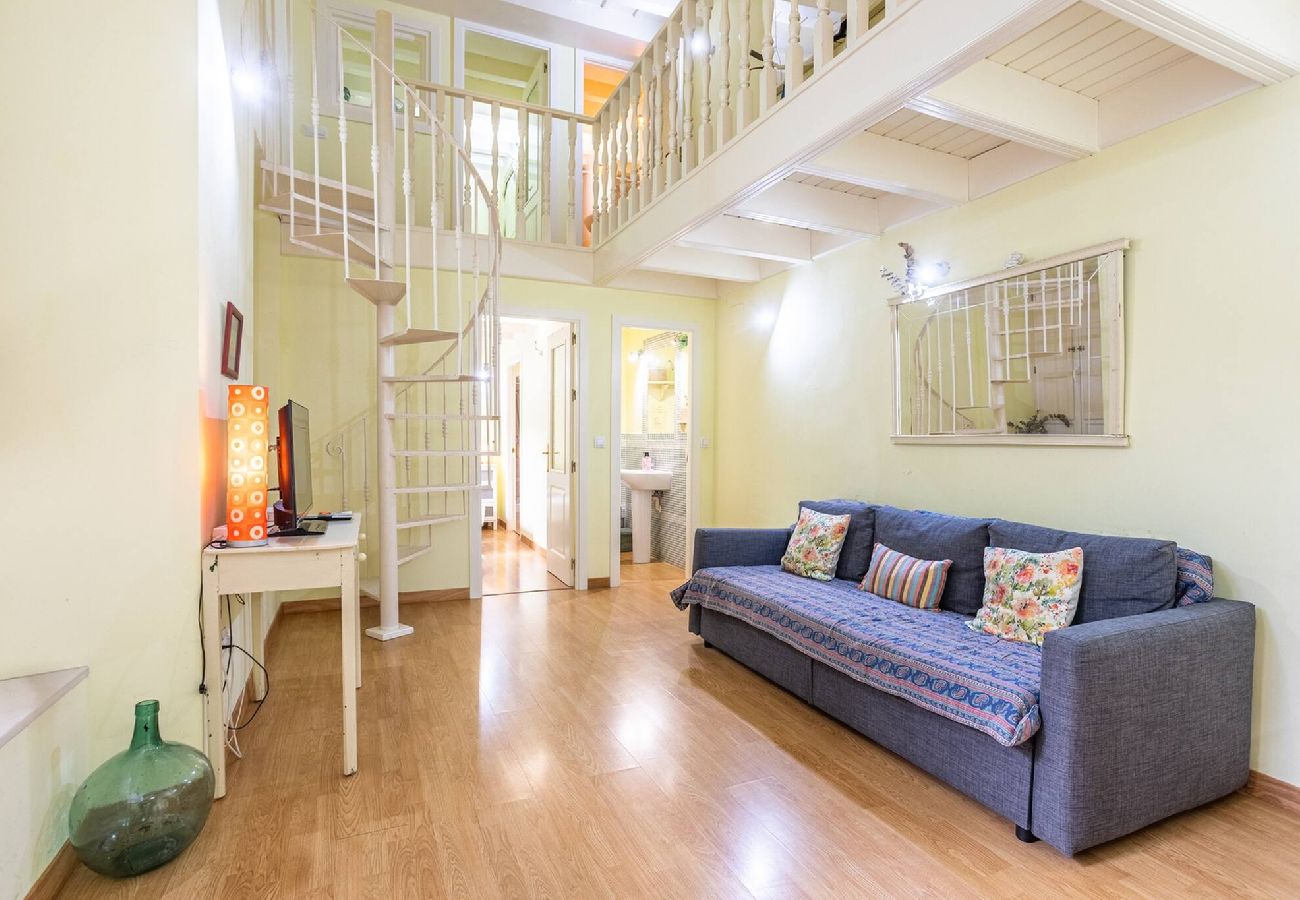 Apartamento en Sevilla - Duplex en antigua casa palacio