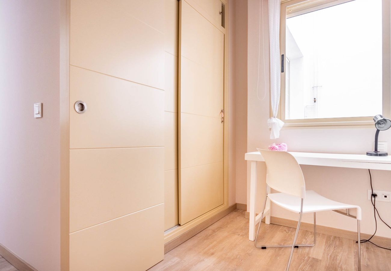 Apartamento en Sevilla - Apartamento Hercules - Vacacional Sevilla