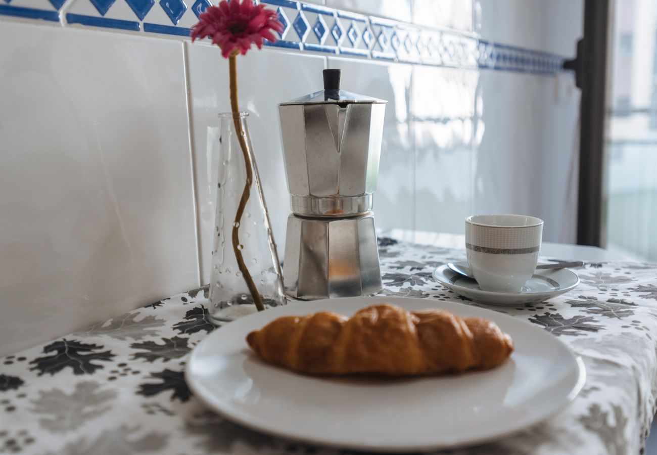 Apartamento en Sevilla - Apartamento Mairena. Piscina y parking privado.