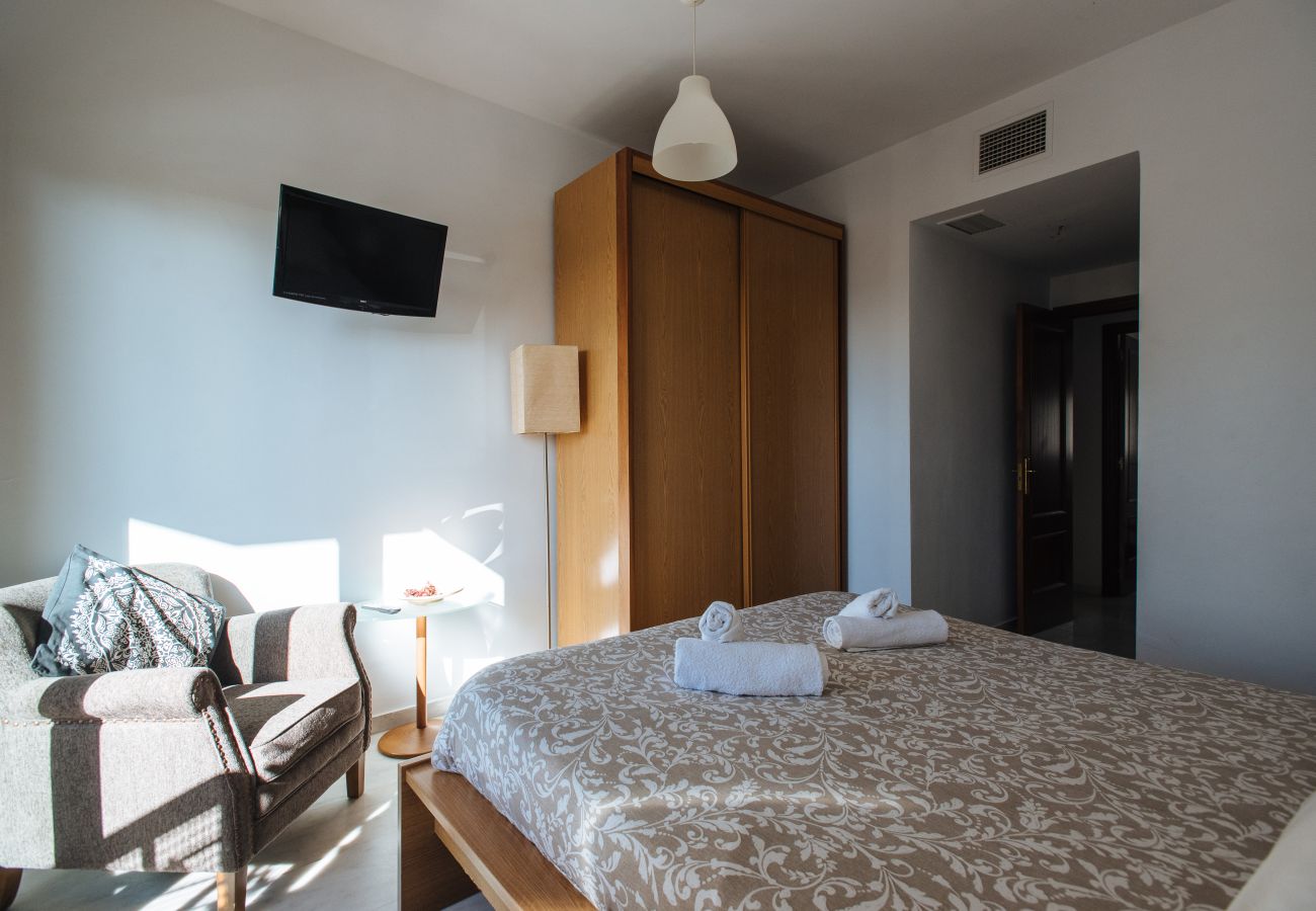 Apartamento en Sevilla - Apartamento Mairena. Piscina y parking privado.
