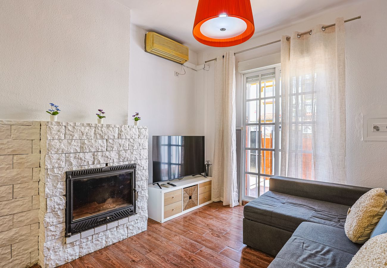 Casa en Mairena Del Aljarafe - Casa Los Patios Mairena · 6 Pax · 2 Baños · AC