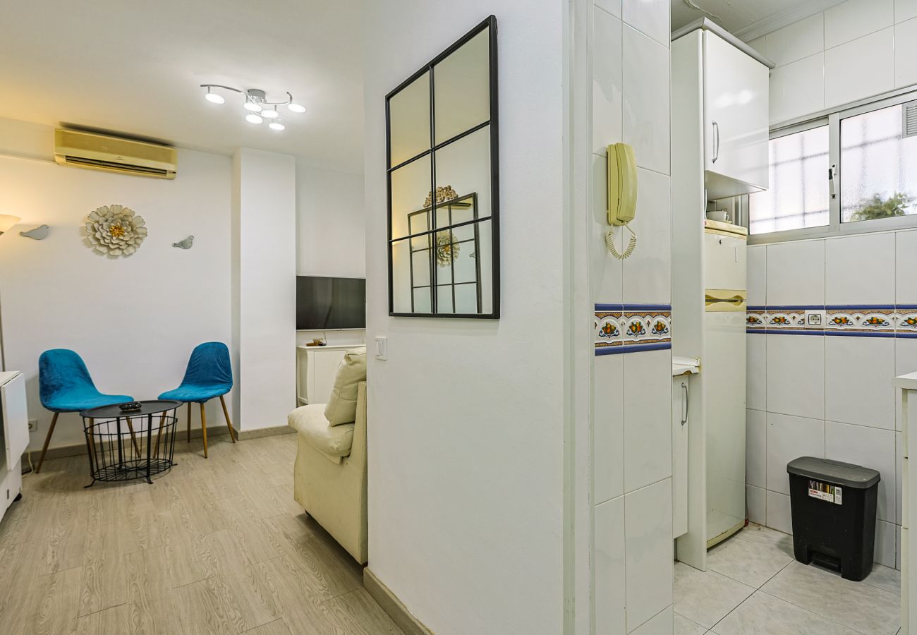 Apartamento en Sevilla - Luminoso Apartamento con Aire Acondicionado en Marqués de Nervión - Vacacional Sevilla