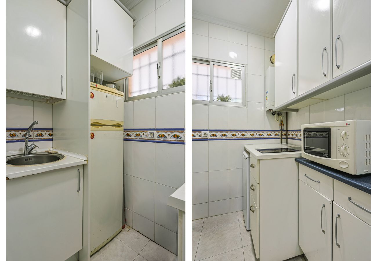 Apartamento en Sevilla - Luminoso Apartamento con Aire Acondicionado en Marqués de Nervión - Vacacional Sevilla
