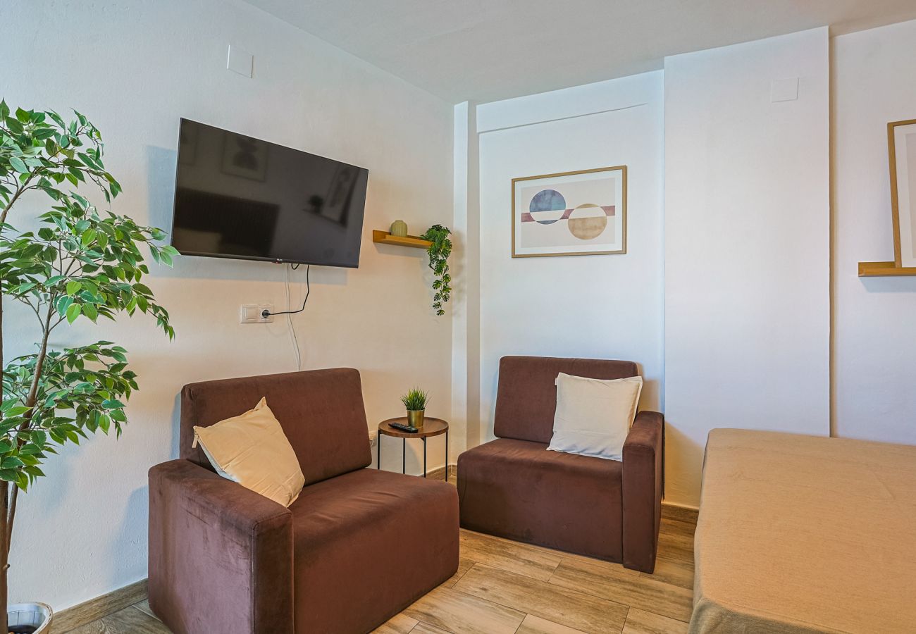 Apartamento en Sevilla - Menendez Pelayo - Estudio con aire acondicionado
