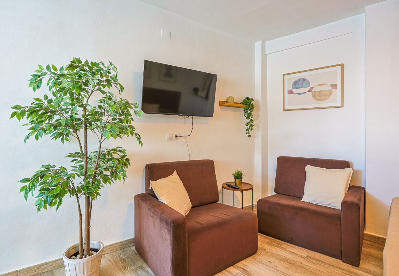 Apartamento en Sevilla - Menendez Pelayo - Estudio con aire acondicionado