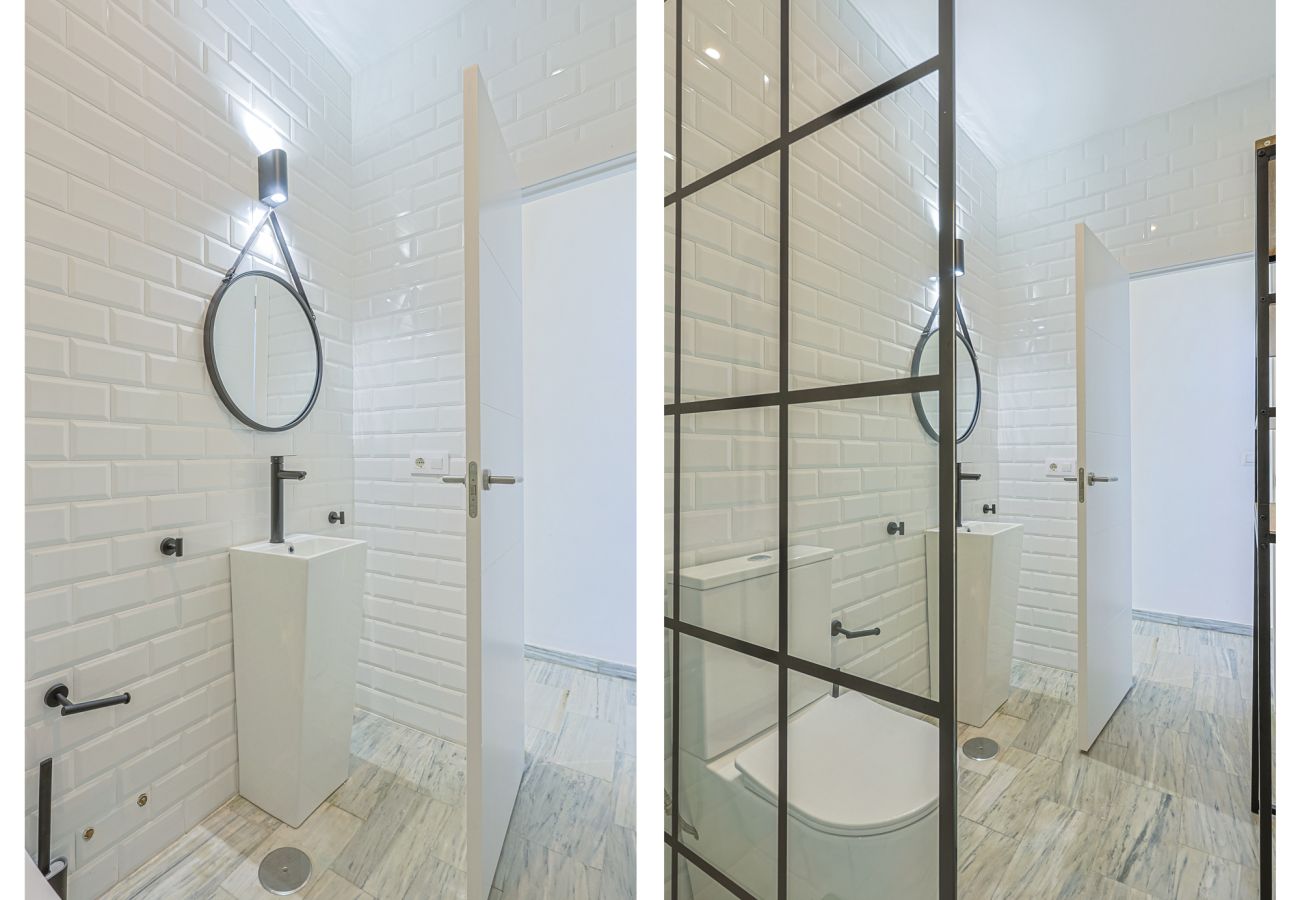 Apartment in Seville - Apartamento Peral - Vacacional Sevilla