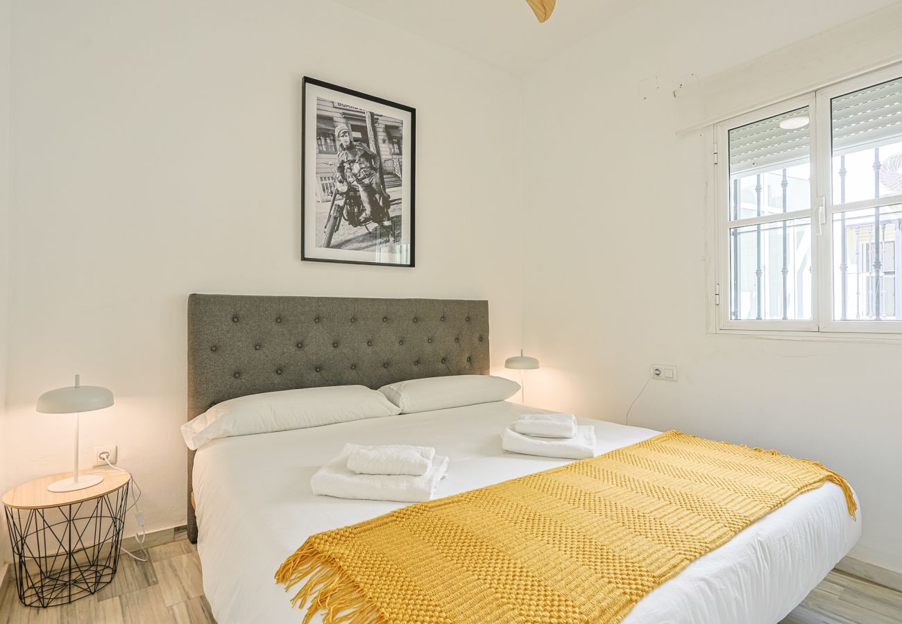 Apartment in Seville - Apartamento Peral - Vacacional Sevilla
