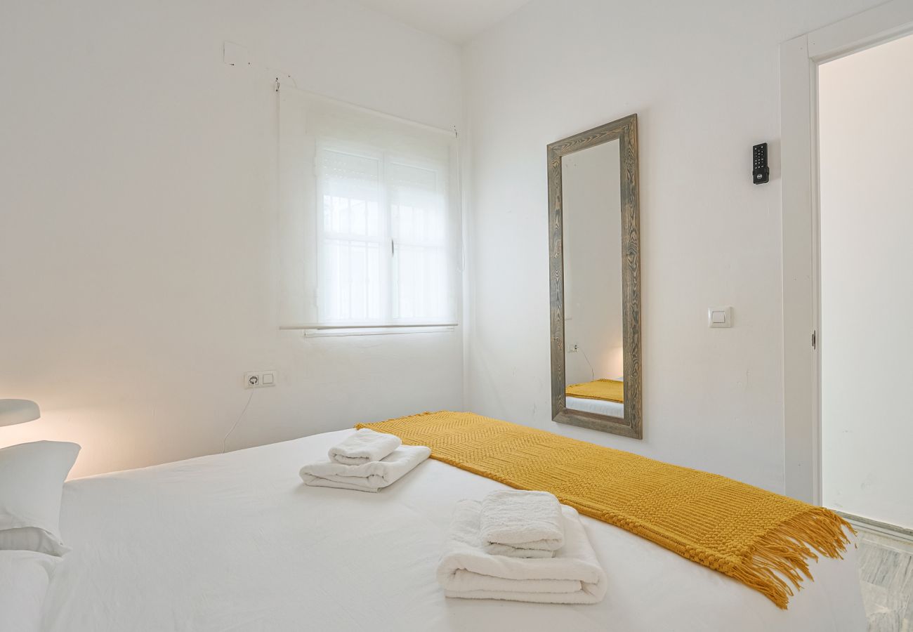 Apartment in Seville - Apartamento Peral - Vacacional Sevilla
