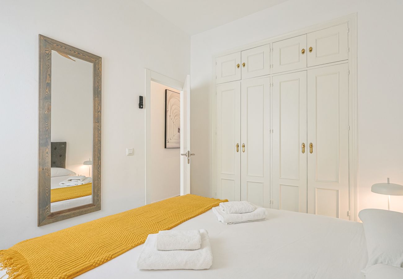 Apartment in Seville - Apartamento Peral - Vacacional Sevilla
