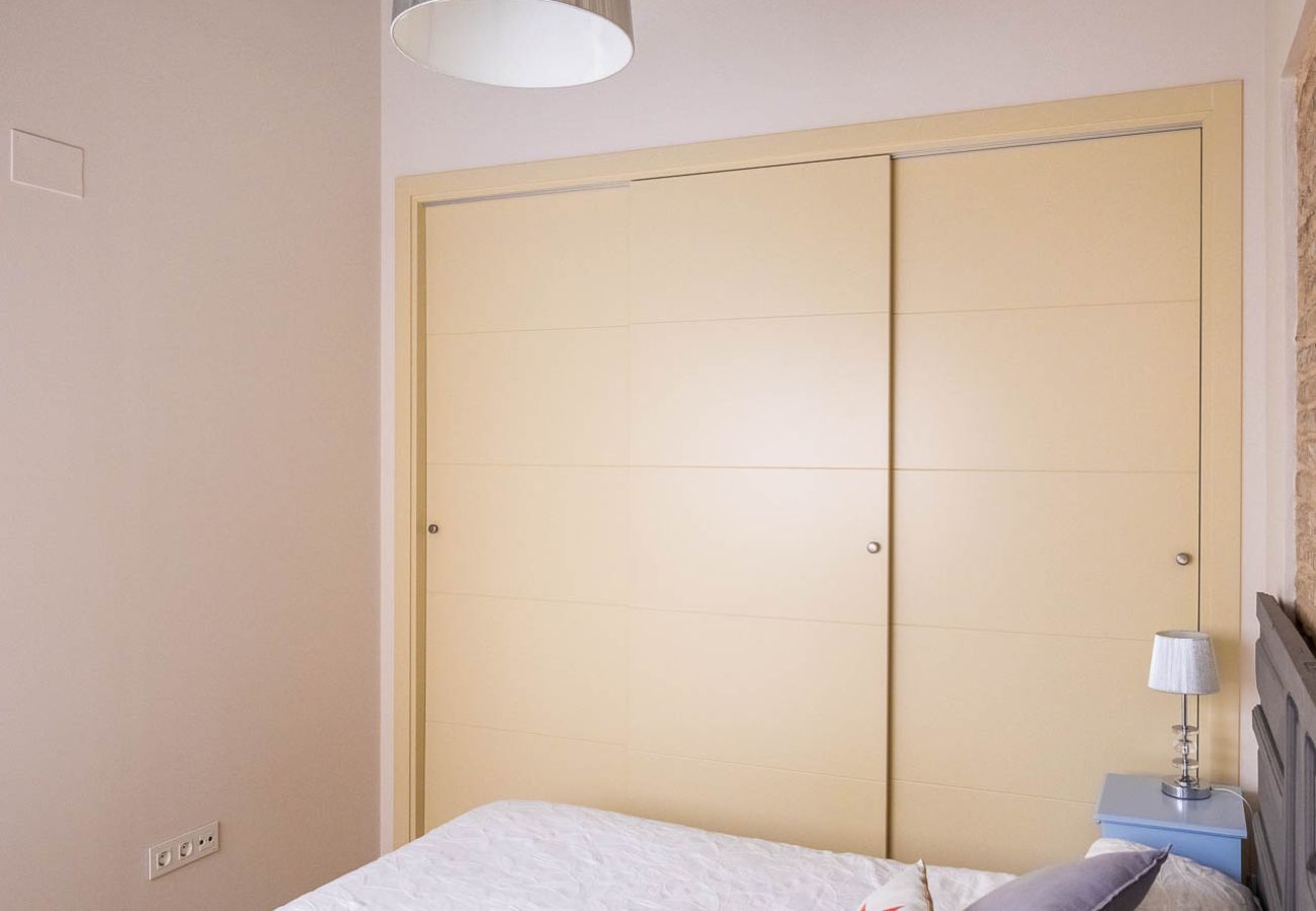 Apartment in Seville - Apartamento Hercules - Vacacional Sevilla