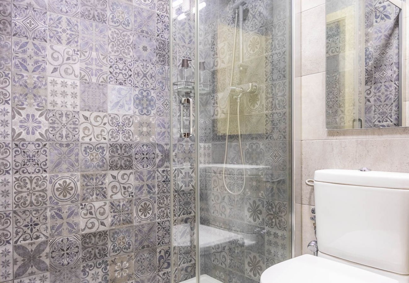 Apartment in Seville - Apartamento Hercules - Vacacional Sevilla
