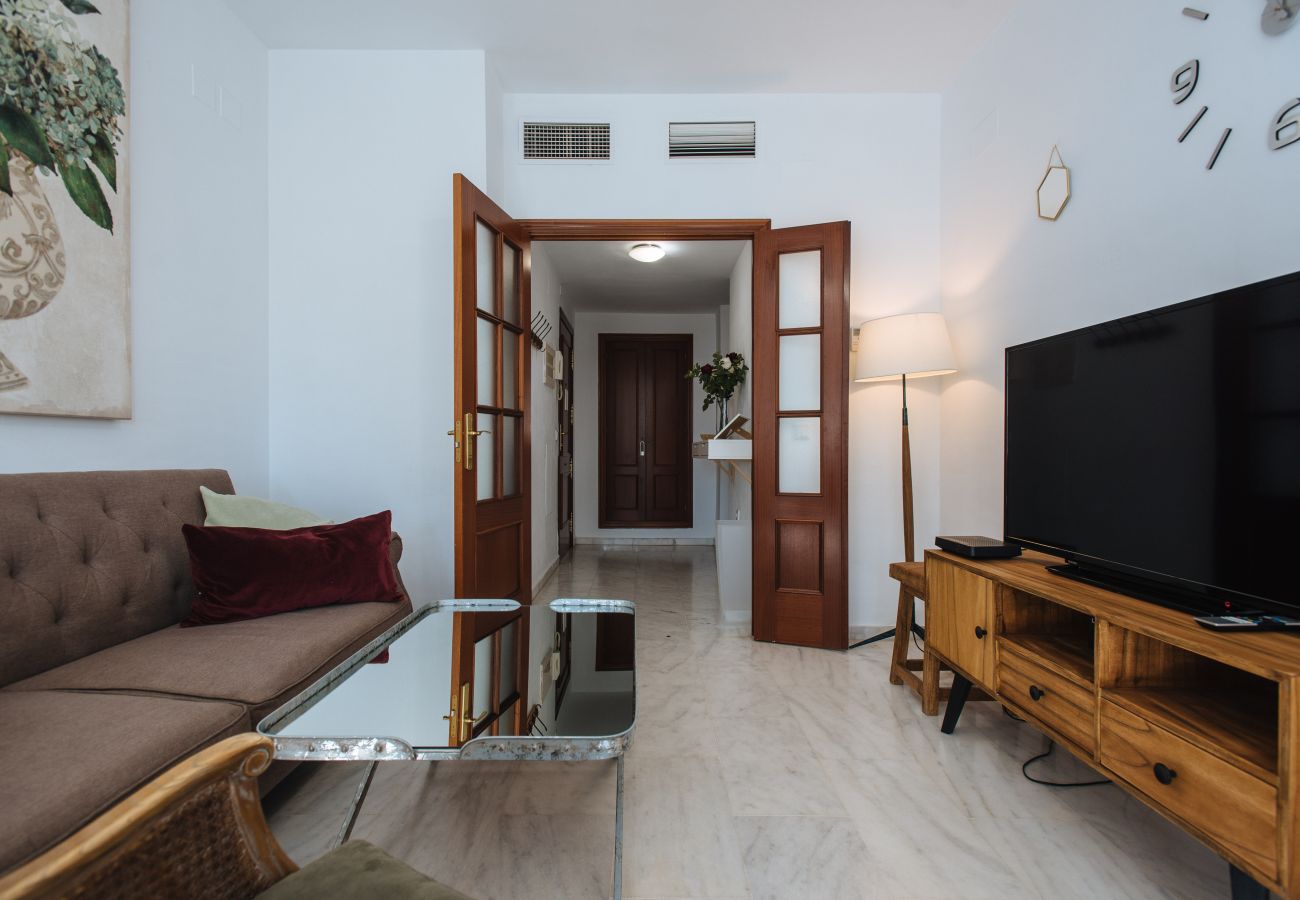 Apartment in Seville - Apartamento Mairena. Piscina y parking privado.