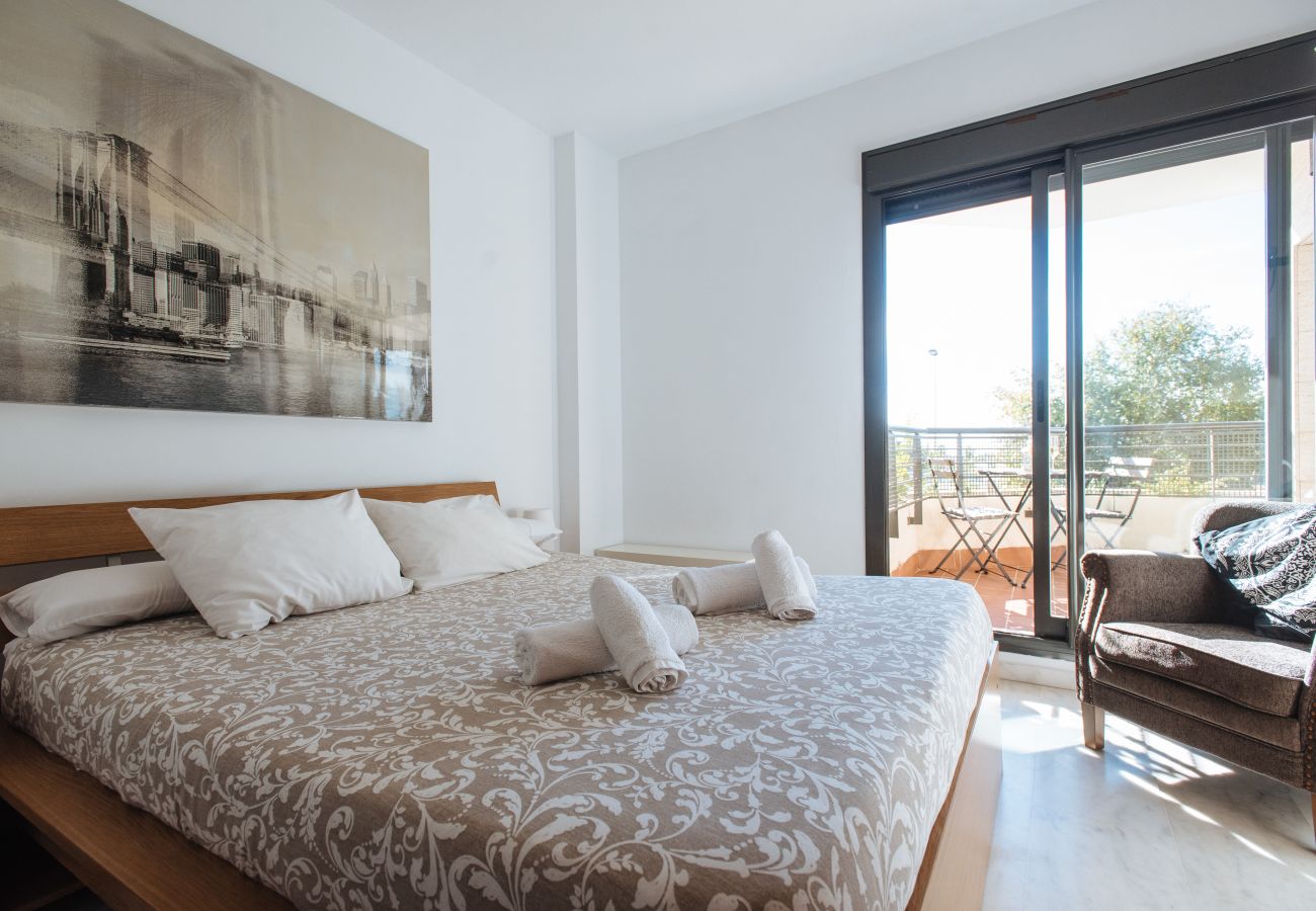 Apartment in Seville - Apartamento Mairena. Piscina y parking privado.