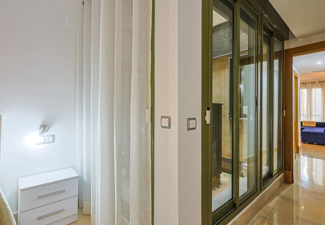 Apartment in Seville - Azofaifo