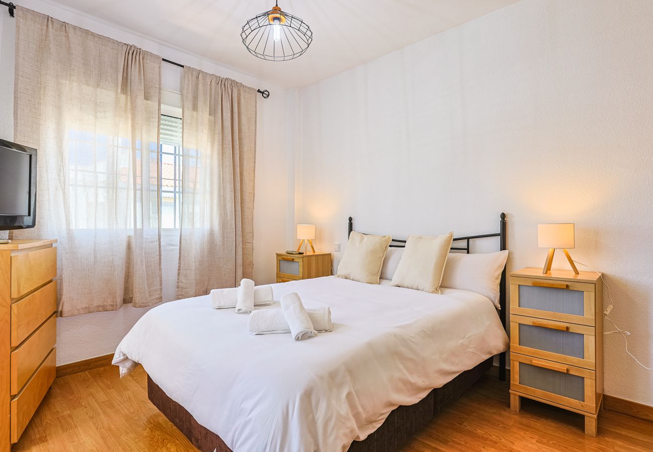 House in Mairena Del Aljarafe - Casa Los Patios Mairena · 6 Pax · 2 Baños · AC