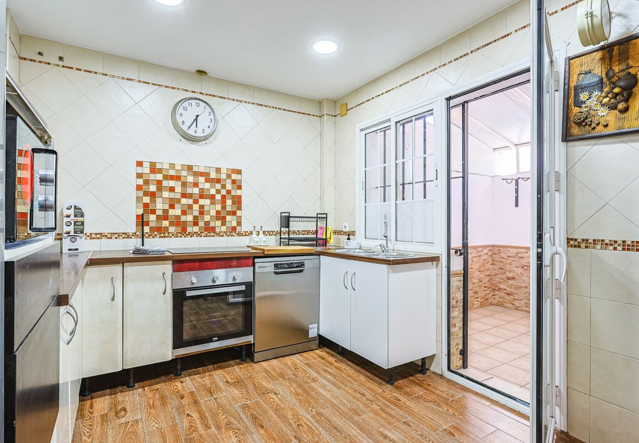House in Mairena Del Aljarafe - Casa Los Patios Mairena · 6 Pax · 2 Baños · AC