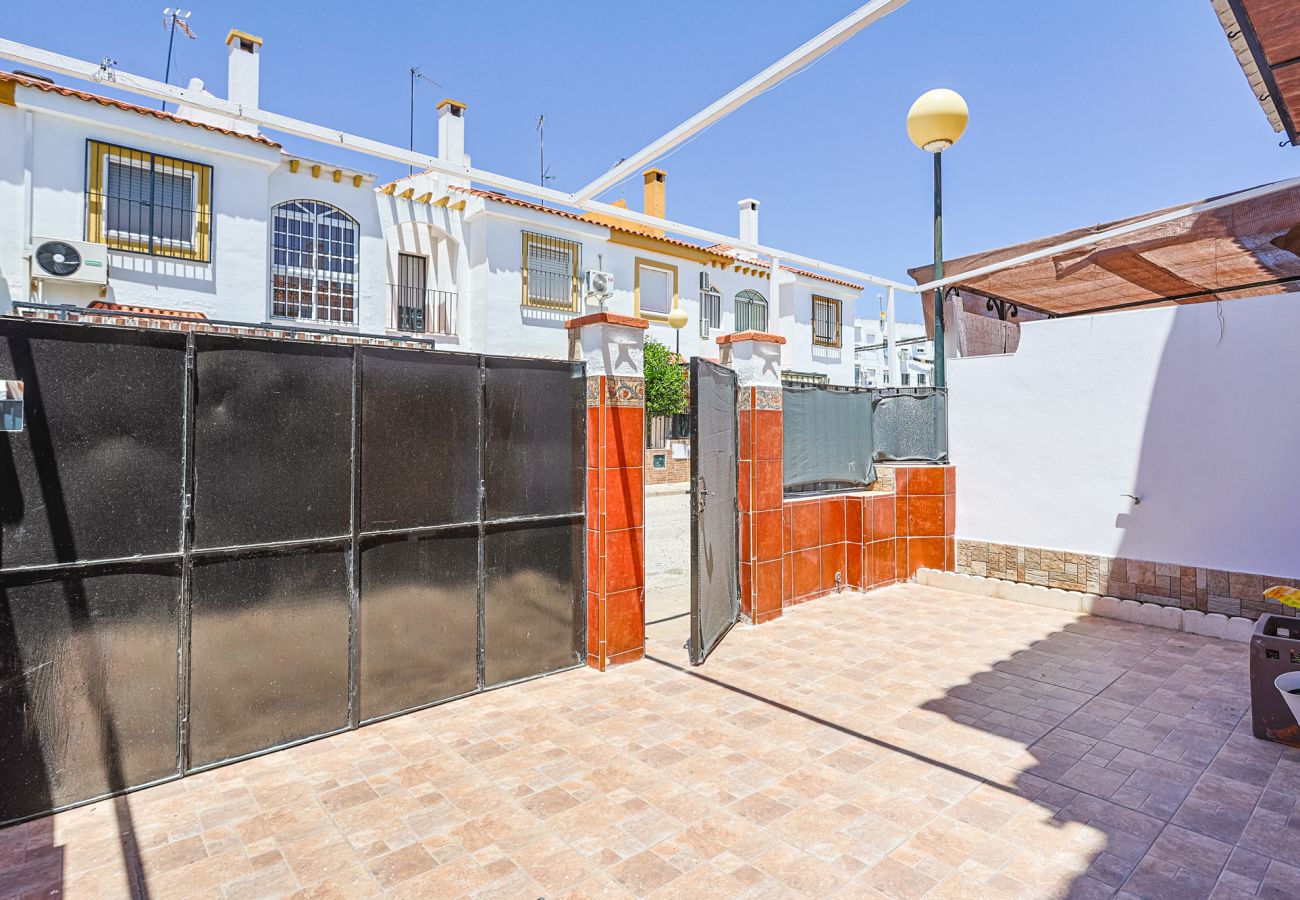House in Mairena Del Aljarafe - Casa Los Patios Mairena · 6 Pax · 2 Baños · AC