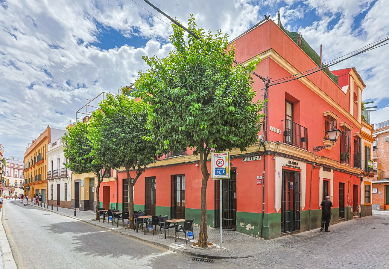 Apartment in Seville - Amplio Apartamento Altozano con Aire Acondicionado