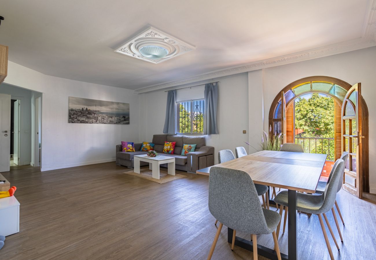 Apartment in Mairena Del Aljarafe - Simpsons Mairena - Vacacional Sevilla