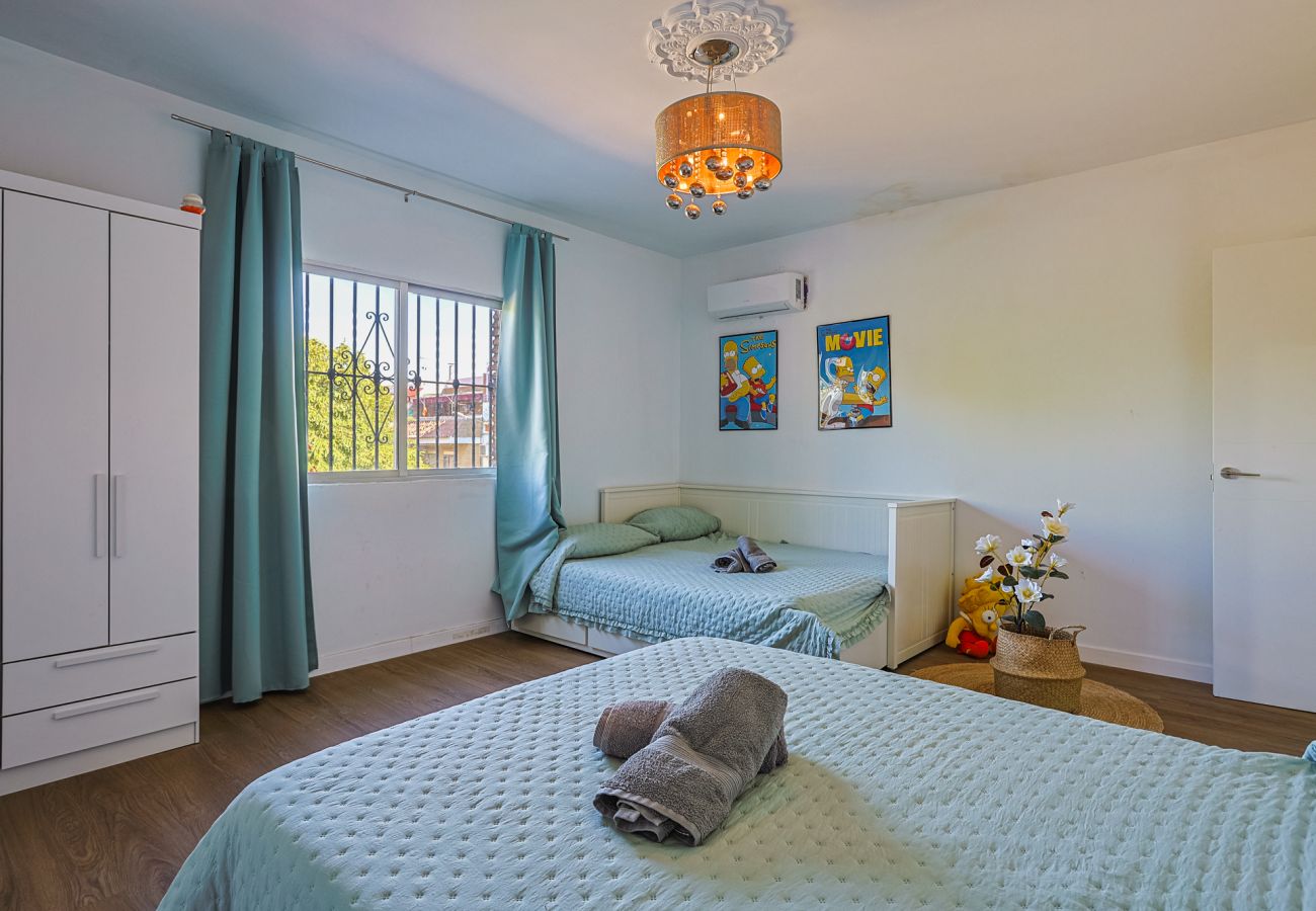 Apartment in Mairena Del Aljarafe - Simpsons Mairena - Vacacional Sevilla